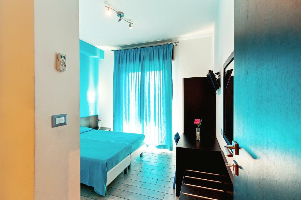 Seaview Terrace Sunny Apartment Giardini-Naxos Kültér fotó