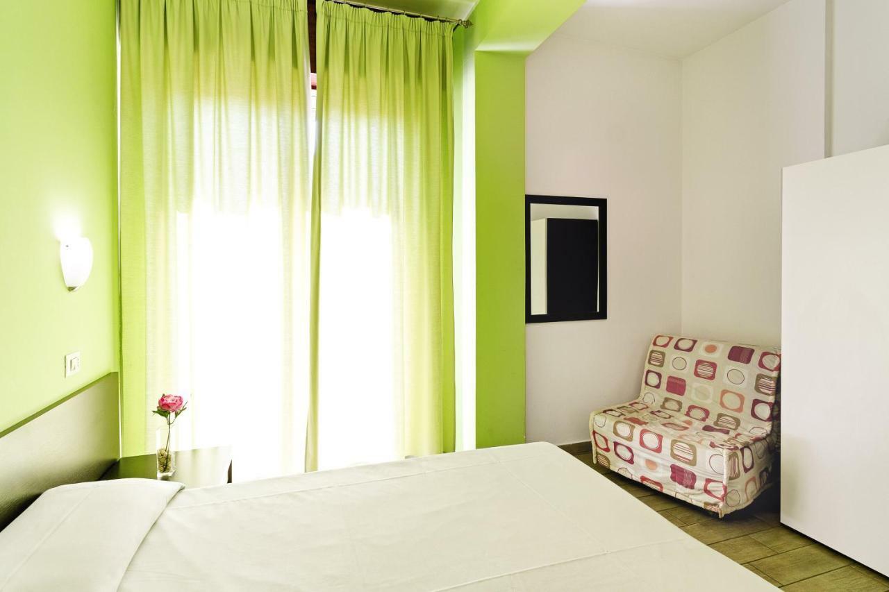 Seaview Terrace Sunny Apartment Giardini-Naxos Kültér fotó